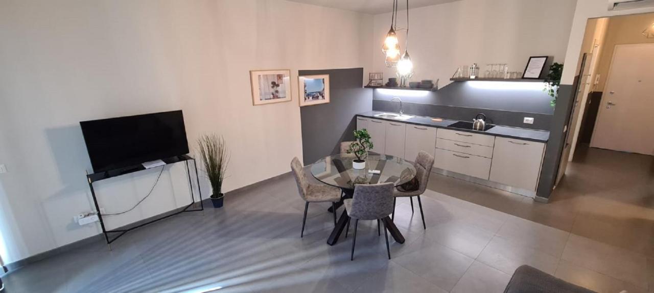 Etna Suite Design Apartments Catane Extérieur photo